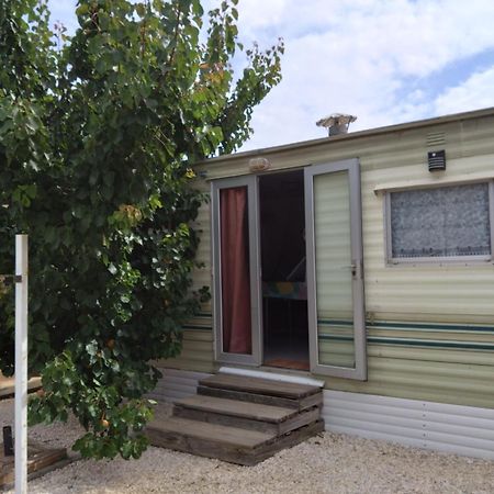 Mobilhome Catalan Nefiach Ngoại thất bức ảnh
